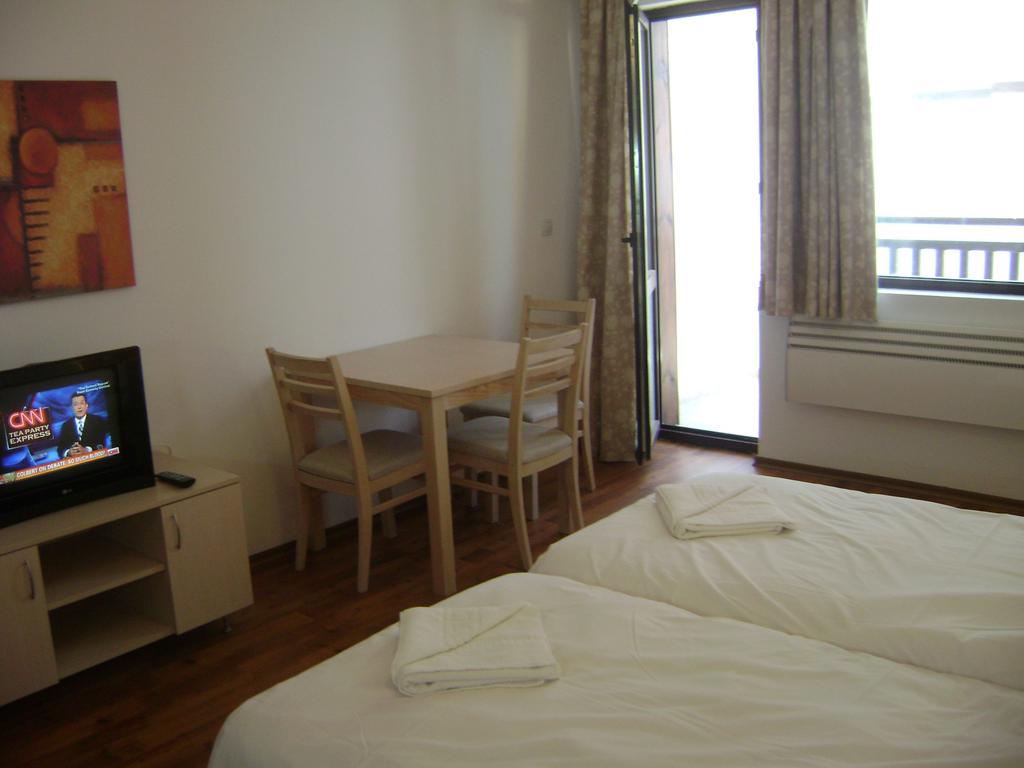 Gondola Apartments & Suites Bansko Phòng bức ảnh