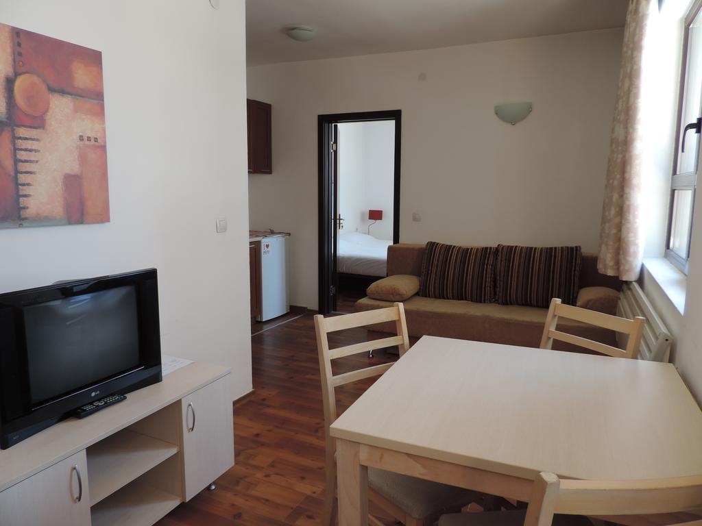 Gondola Apartments & Suites Bansko Phòng bức ảnh