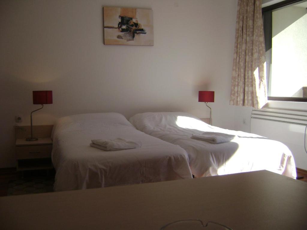 Gondola Apartments & Suites Bansko Phòng bức ảnh